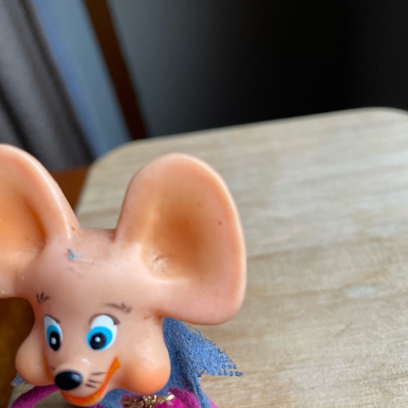 Vintage Happy Mouse Pixie Knee Hugger Christmas Decor w/ Felt and Rubber Face - Picture 3 of 11